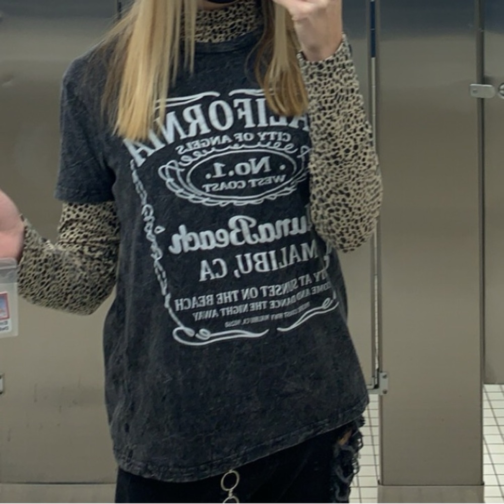 Luna Beach California Black Cotton T-Shirt